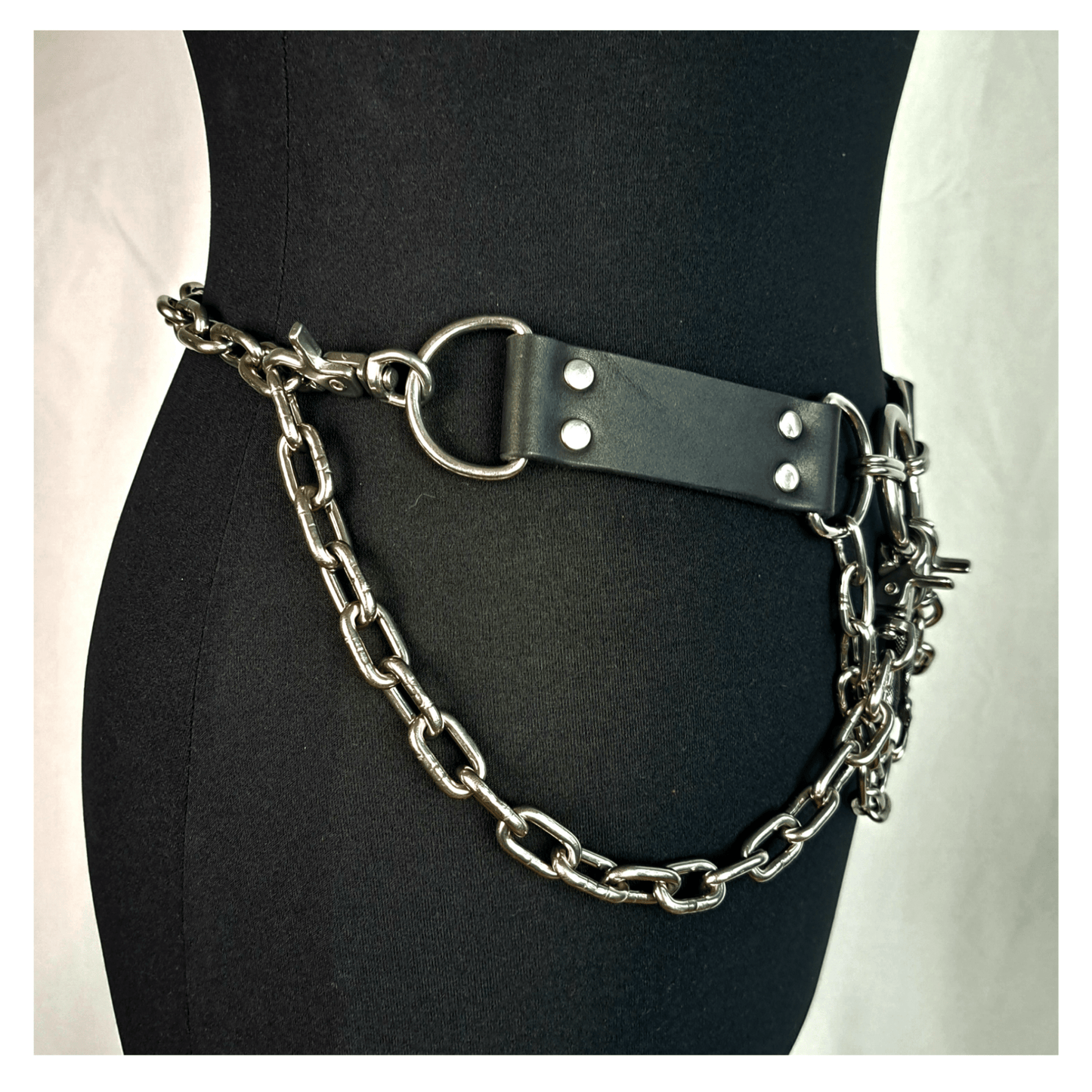 VIPERNZIRKEL - OPAQUE BLACK - skinpressedtight
